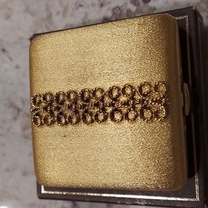 Vtg Avon Imperial Gold Tone Compact Makeup Cosmetic Case